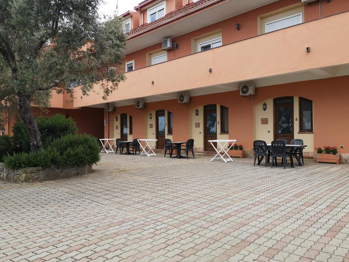 Agriturismo Catena Ciro Exterior foto